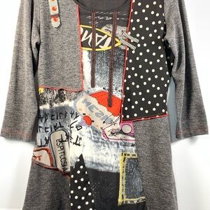 Bali Artsy Tunic Top L Black Gray Graphic Asymmetrical Hem Boho
